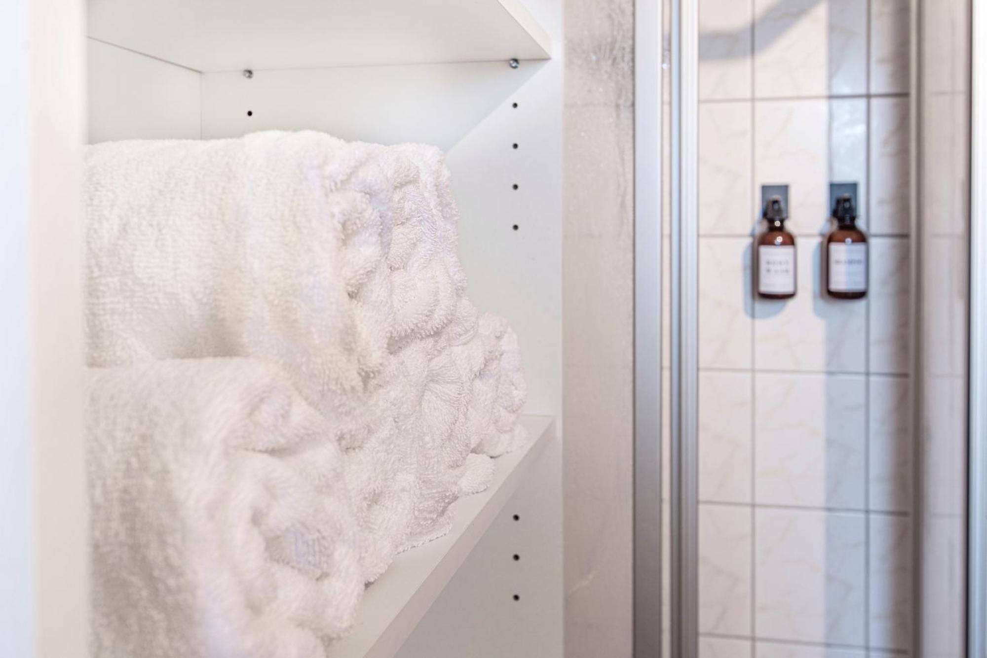 Grosszuegiges Apartment - Zentral - Kueche - Familienfreundlich Erfurt Dış mekan fotoğraf