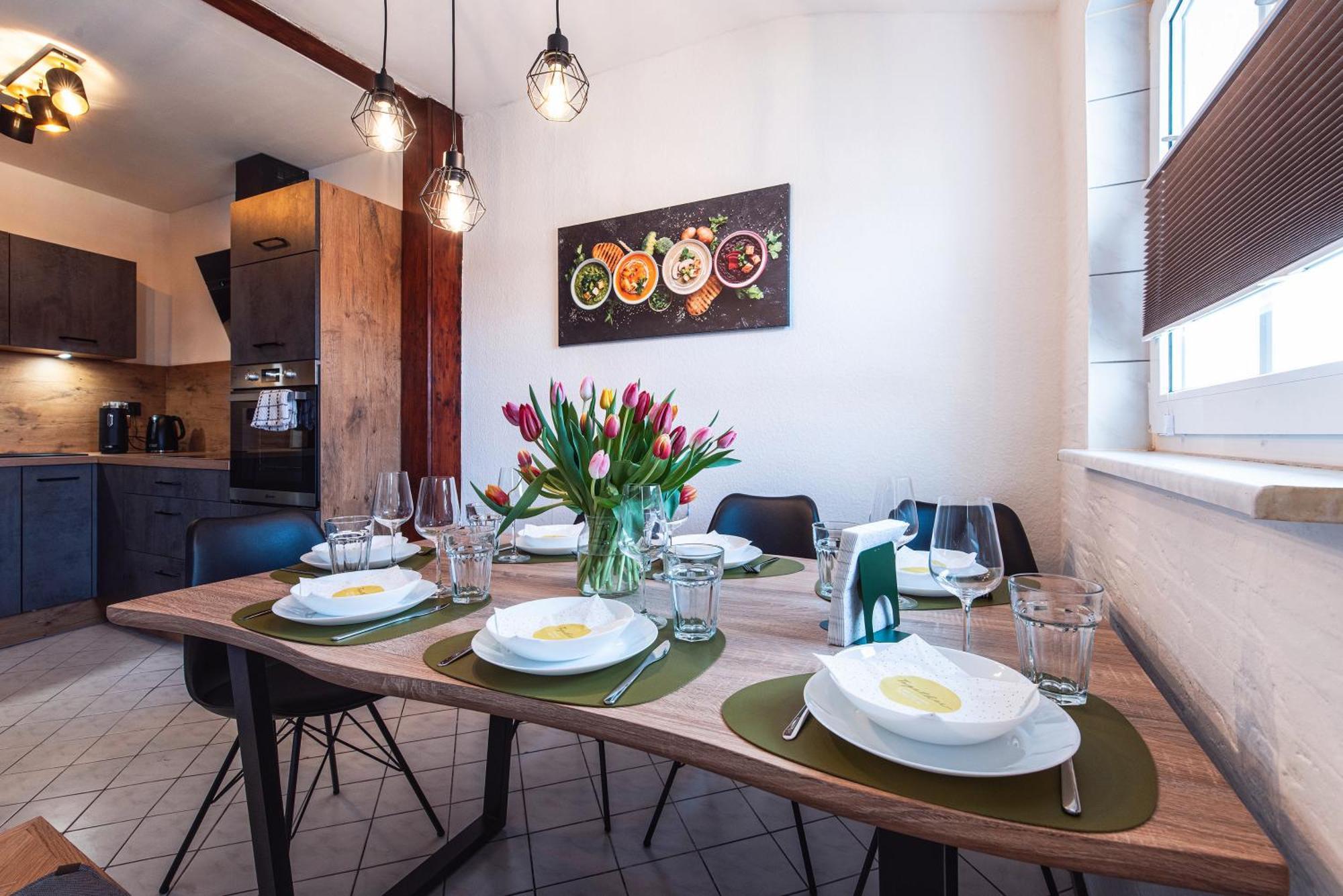 Grosszuegiges Apartment - Zentral - Kueche - Familienfreundlich Erfurt Dış mekan fotoğraf